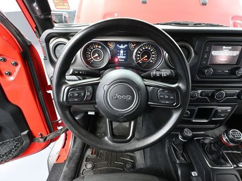 Used 2020 Jeep Wrangler Sport image 24