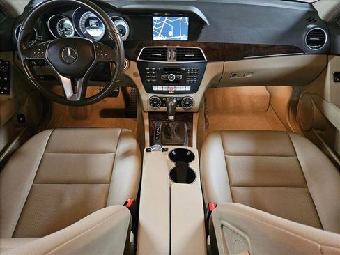 Used 2012 Mercedes-Benz C 250 C 250 Sport image 19