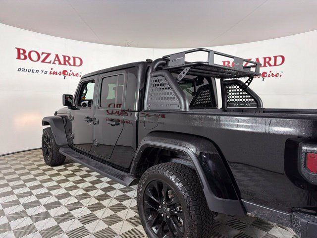 Used 2025 Jeep Gladiator Sport AWD/4WD image 8