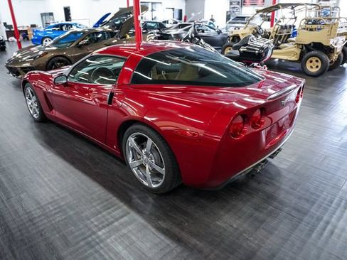 Used 2008 Chevrolet Corvette Coupe w/ Preferred Equipment Group RWD image 3