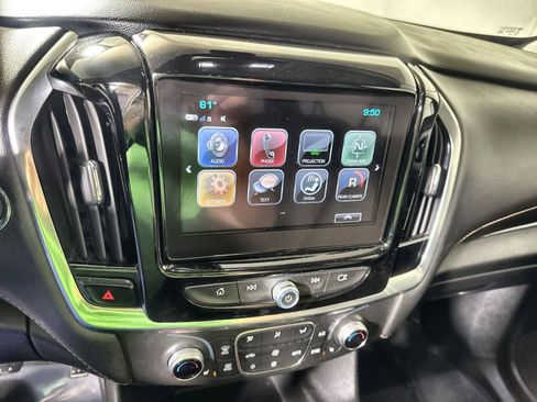 Used 2019 Chevrolet Traverse LT FWD image 20