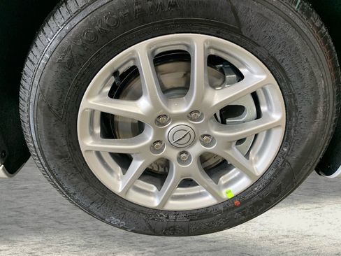 New 2026 Chrysler Pacifica Select image 21