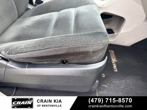 Used 2016 Dodge Grand Caravan SXT FWD image 10