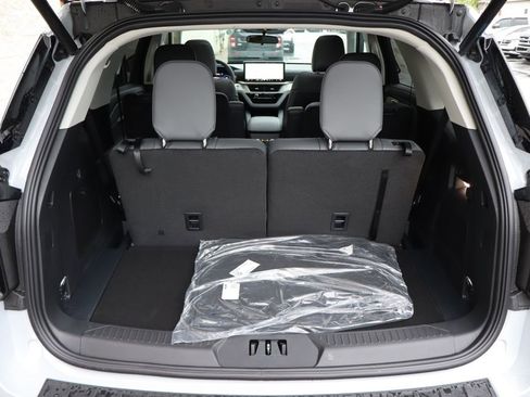 New 2026 Ford Explorer Active AWD/4WD image 21