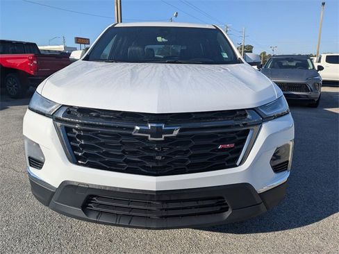 Used 2023 Chevrolet Traverse RS image 7