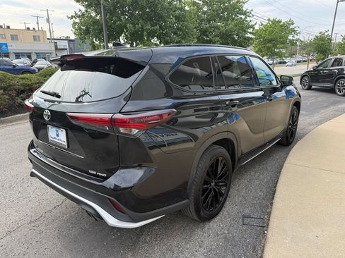 Used 2025 Toyota Highlander XSE AWD/4WD image 47