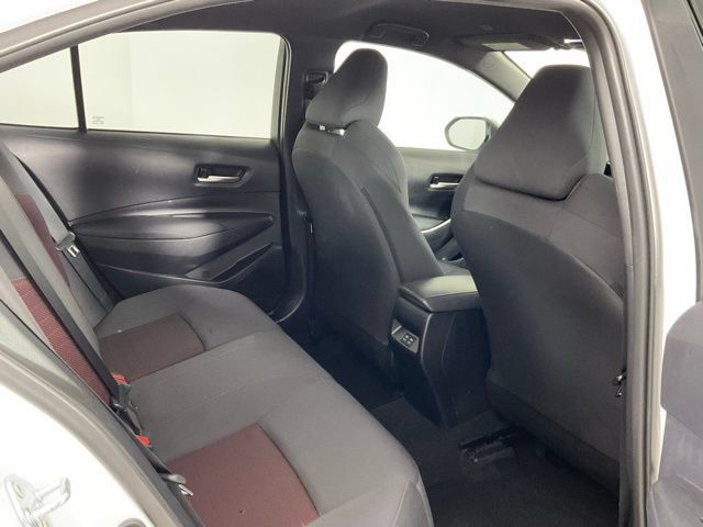 Used 2025 Toyota Corolla SE FWD image 19