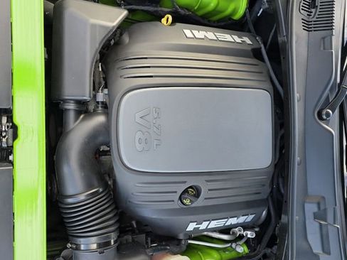 Used 2017 Dodge Challenger R/T Plus image 30