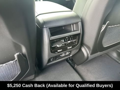 New 2025 Jeep Grand Cherokee Laredo X w/ Luxury Tech Group I RWD image 22