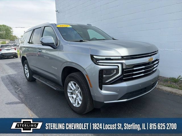 Used 2025 Chevrolet Tahoe LT AWD/4WD image 1