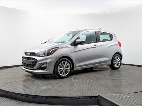 Used 2021 Chevrolet Spark LT image 2
