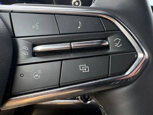 Used 2025 Chevrolet Equinox LT AWD/4WD image 33