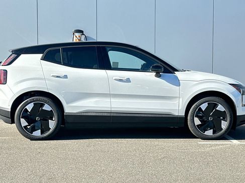 New 2026 Volvo EX30 Ultra w/ Climate Package AWD/4WD image 6