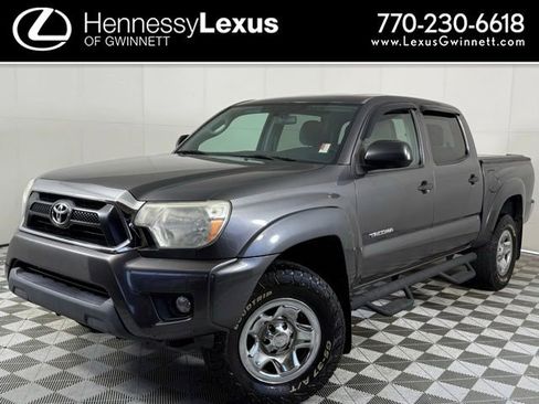 Used 2015 Toyota Tacoma PreRunner image 1