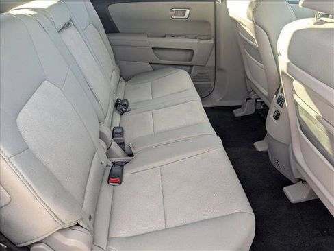 Used 2011 Honda Pilot LX image 16