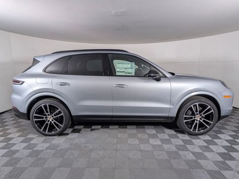 New 2026 Porsche Cayenne image 8