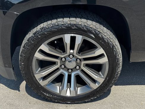 Used 2018 GMC Yukon Denali w/ Denali Ultimate Package AWD/4WD image 50
