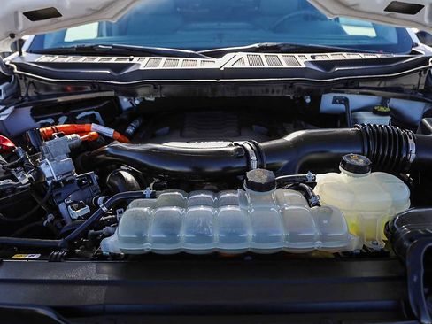 Used 2022 Ford F150 XL w/ Trailer Tow Package image 26