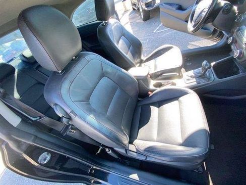 Used 2015 Kia Forte Koup EX w/ EX Premium Package FWD image 7