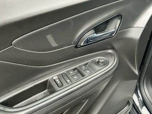 Used 2018 Buick Encore Essence w/ Experience Buick Package image 16