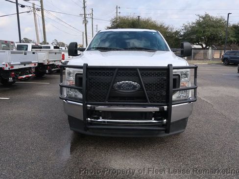 Used 2021 Ford F250 XL w/ Power Equipment Group image 8