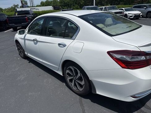 Used 2016 Honda Accord EX-L image 8