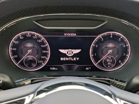Used 2024 Bentley Continental GT V8 image 12