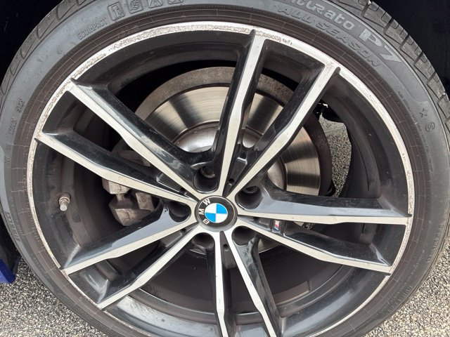 Used 2021 BMW 330i xDrive Sedan w/ M Sport Package AWD/4WD image 5