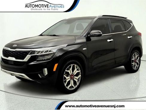 Used 2021 Kia Seltos SX w/ SX Sunroof Package AWD/4WD image 1