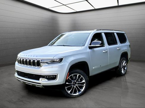 New 2023 Jeep Wagoneer Series III w/ Premium Group I image 1