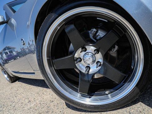 Used 2004 Nissan 350Z Touring RWD image 2