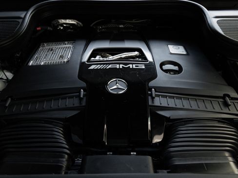 Used 2025 Mercedes-Benz GLE 63 AMG S image 38