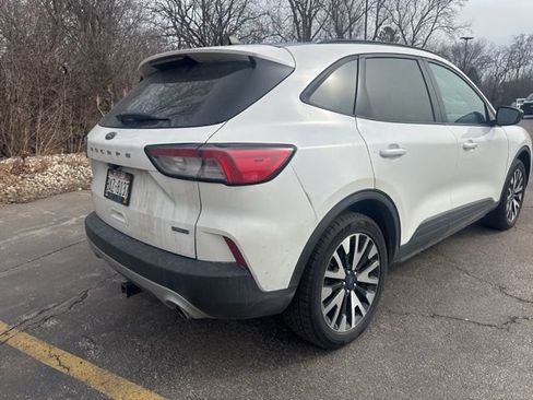 Used 2020 Ford Escape SE Sport image 9