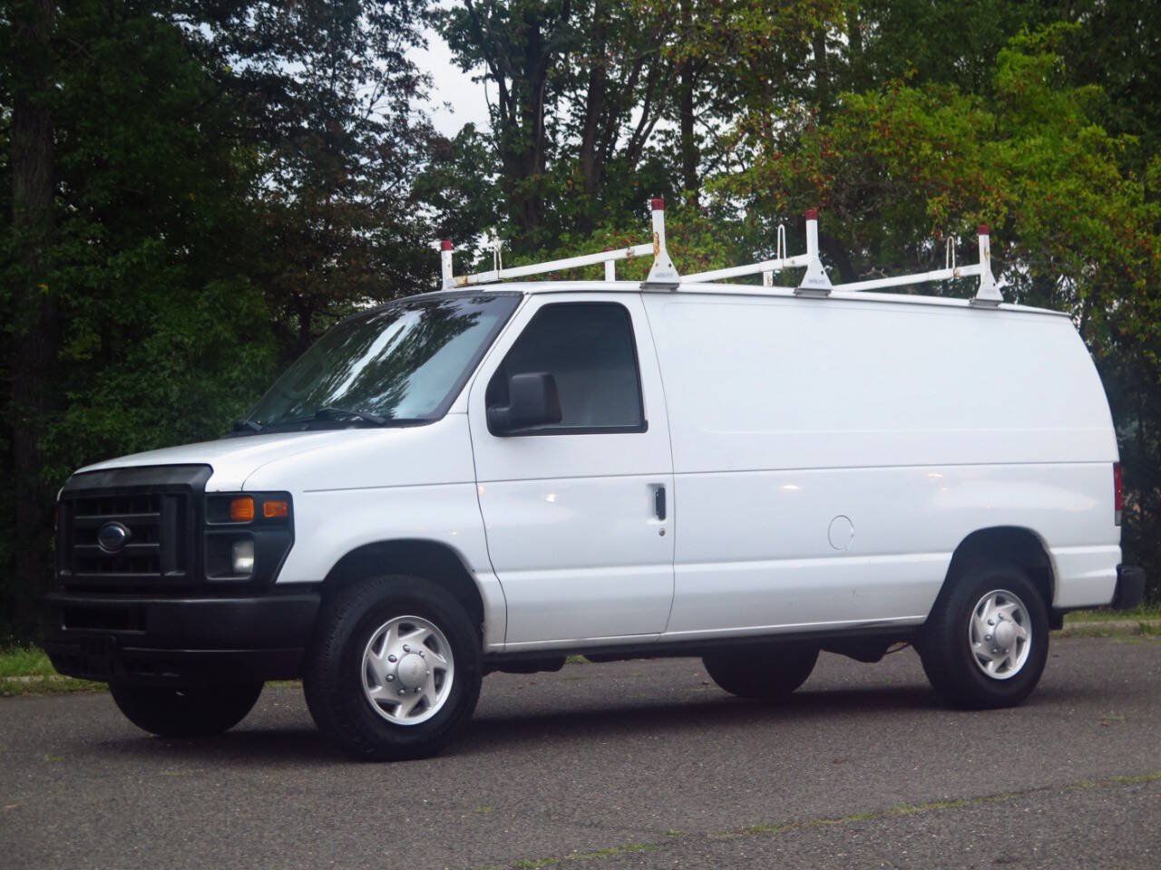 Used 2013 Ford E-250 and Econoline 250 w/ Commercial Cargo Van Pkg RWD image 1