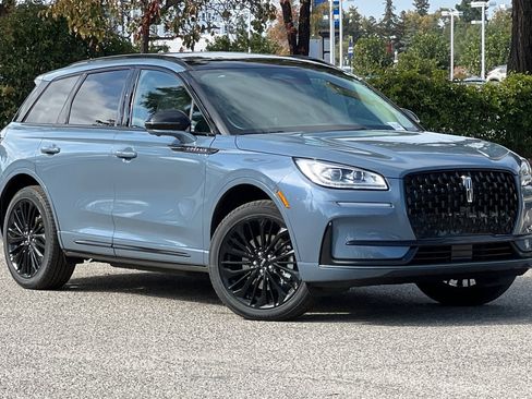 New 2025 Lincoln Corsair Grand Touring w/ Equipment Group 301A image 2