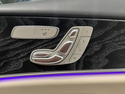 Used 2020 Mercedes-Benz E 350 4MATIC Sedan w/ Parking Assistance Package image 40