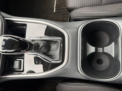 Certified 2025 Subaru Outback Premium image 46