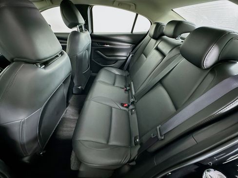 Used 2024 MAZDA MAZDA3 s image 29