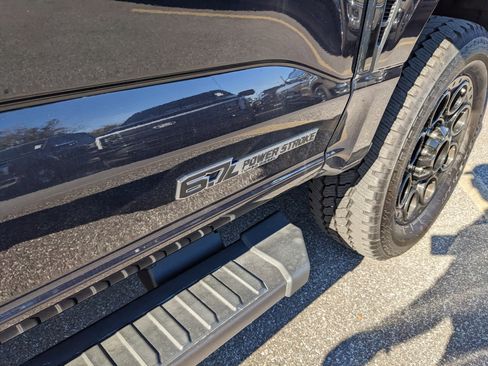 New 2025 Ford F250 XLT w/ Black Appearance Package image 31