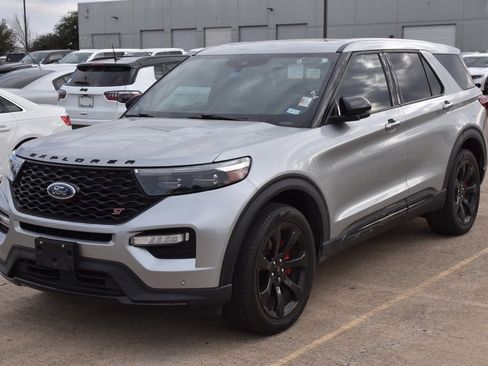 Certified 2022 Ford Explorer ST w/ Equipment Group 401A image 2