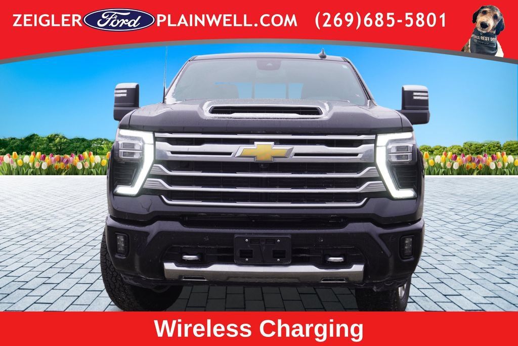 Used 2024 Chevrolet Silverado 2500 High Country AWD/4WD image 12