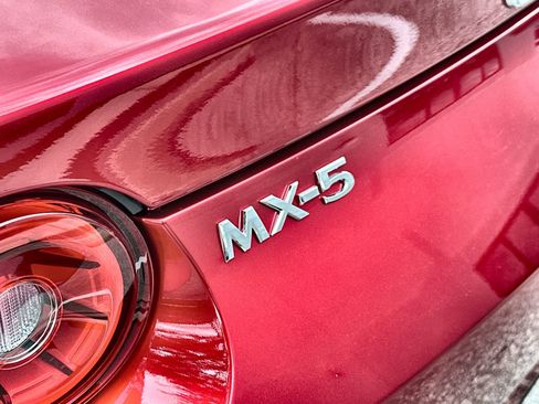 New 2025 MAZDA MX-5 Miata RF Grand Touring image 7