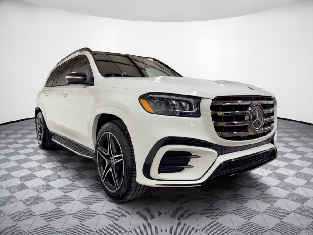 Used 2024 Mercedes-Benz GLS 450 4MATIC image 7