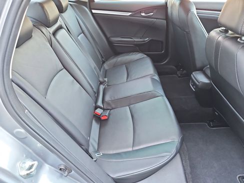 Used 2017 Honda Civic Touring image 20