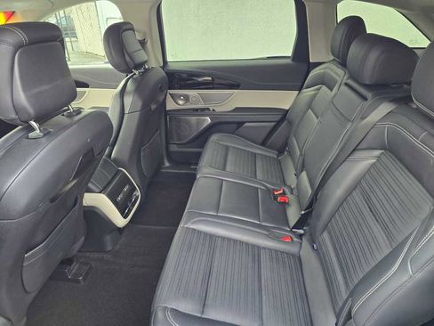 Used 2024 Lincoln Nautilus Reserve w/ Equipment Group 203A image 34