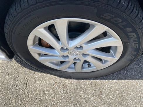 Used 2012 MAZDA MAZDA5 Sport FWD image 30