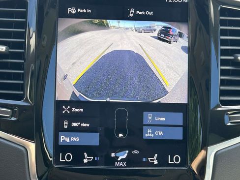 Certified 2022 Volvo XC90 T6 Inscription w/ Lounge Package image 28