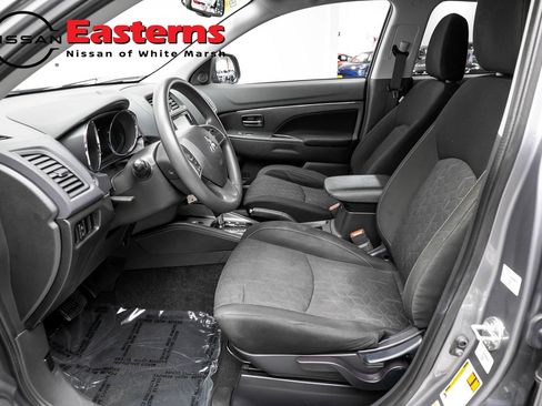 Used 2022 Mitsubishi Outlander Sport ES AWD/4WD image 13