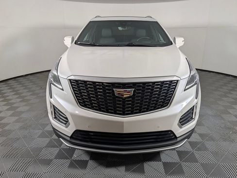 Used 2022 Cadillac XT5 Premium Luxury w/ Technology Package FWD image 10