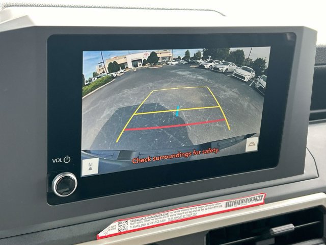 Used 2025 Toyota Tacoma SR AWD/4WD image 26